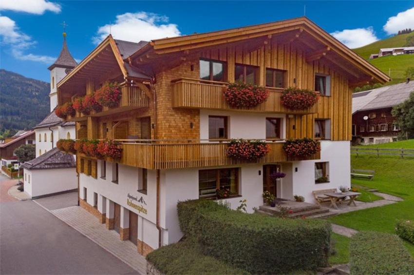 Alpenjuwel Rohnenspitze Hotel Zoblen Bagian luar foto